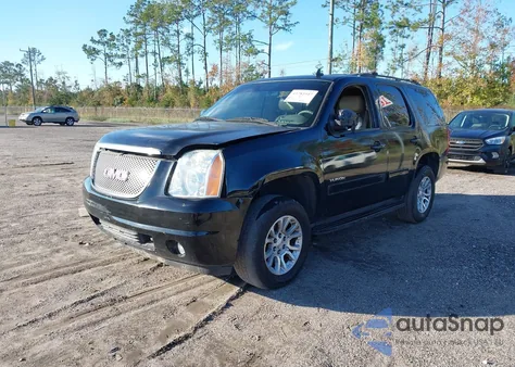 2014 GMC Yukon Slt z USA, uszkodzony, nr VIN 1GKS1CE02ER215791